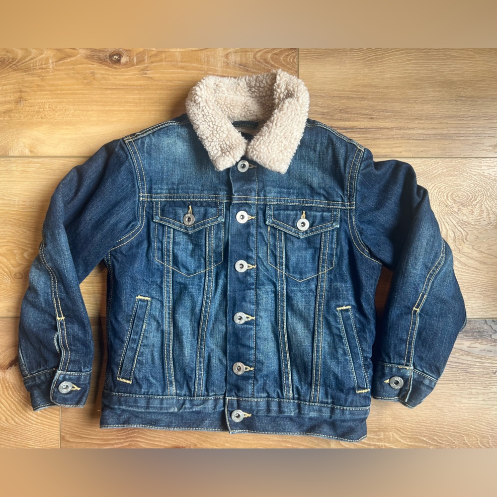GAP Kids Sherpa-Lined Denim Jacket Youth Small – Unisex – Cozy Winter Coat